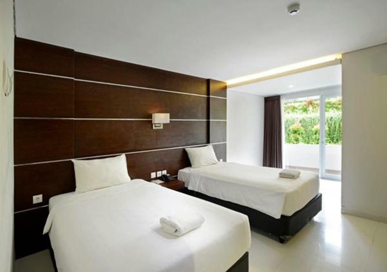 Hotel D'Season Karimun Jawa Karimunjawa Buitenkant foto